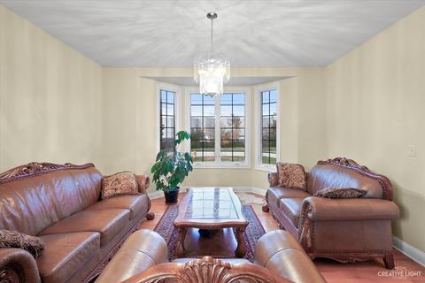 1041 S Chatham Ave, Addison, IL 60101 photo 6