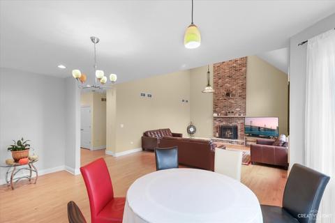 1041 S Chatham Ave, Addison, IL 60101 photo 16