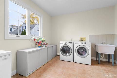 1041 S Chatham Ave, Addison, IL 60101 photo 23