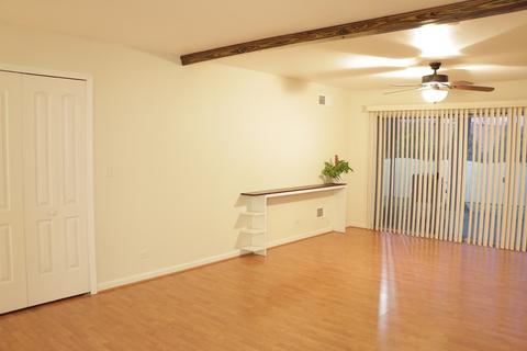 5300 Carriageway Dr #103, Rolling Meadows, IL 60008 photo 9