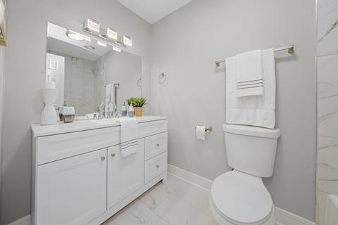 545 Olive St, Hoffman Estates, IL 60169 photo 25