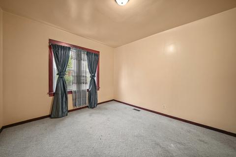 13833 Forest Ave, Dolton, IL 60419 photo 13