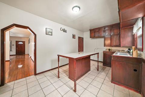 13833 Forest Ave, Dolton, IL 60419 photo 10