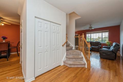 2977 Talaga Dr, Algonquin, IL 60102 photo 2