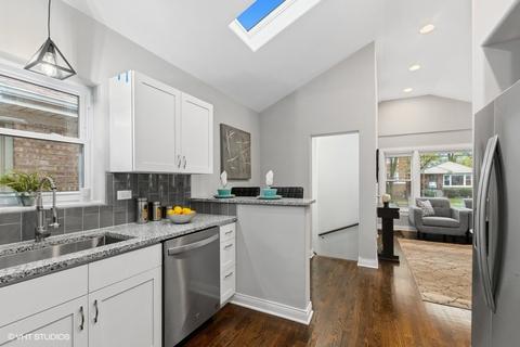 430 E 91st Pl, Chicago, IL 60619 photo 7