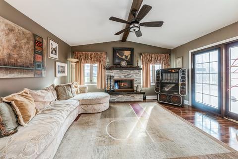 4465 Cove Ln, Hoffman Estates, IL 60192 photo 8