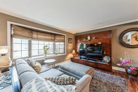 4465 Cove Ln, Hoffman Estates, IL 60192 photo 3