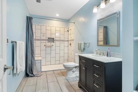2111 N Pebble Dr, Mchenry, IL 60051 photo 30