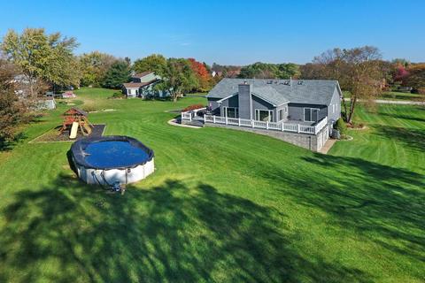 2111 N Pebble Dr, Mchenry, IL 60051 photo 37