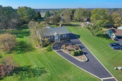 2111 N Pebble Dr, Mchenry, IL 60051 photo 38