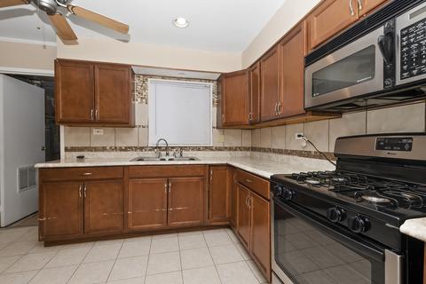 305 Windsor St, Park Forest, IL 60466 photo 9
