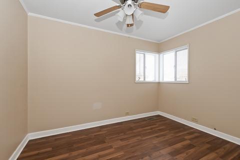 305 Windsor St, Park Forest, IL 60466 photo 14