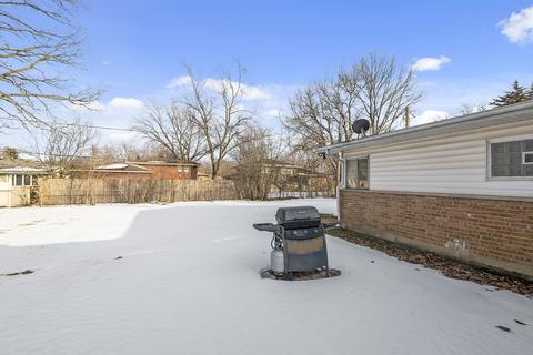 305 Windsor St, Park Forest, IL 60466 photo 18