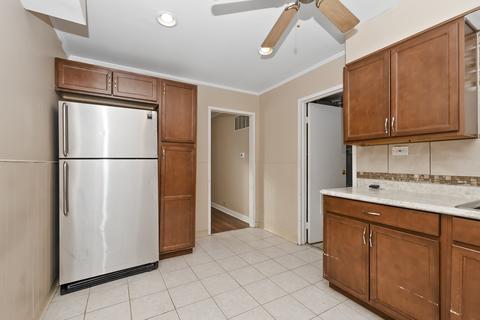305 Windsor St, Park Forest, IL 60466 photo 10