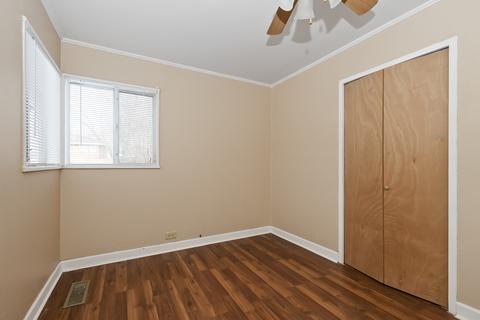305 Windsor St, Park Forest, IL 60466 photo 15