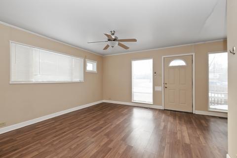 305 Windsor St, Park Forest, IL 60466 photo 5