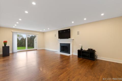 60 Golf Rd, Golf, IL 60029 photo 8