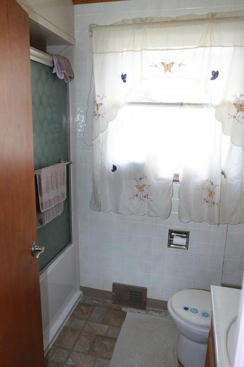 417 Geneva Ave, Hillside, IL 60162 photo 15