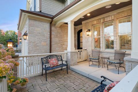 450 W 3rd St, Elmhurst, IL 60126 photo 3