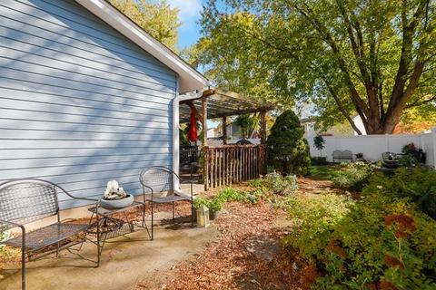 1095 Willow Ct, Aurora, IL 60504 photo 28