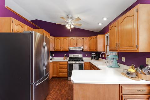 2104 Pacific Ave, Bloomington, IL 61701 photo 5