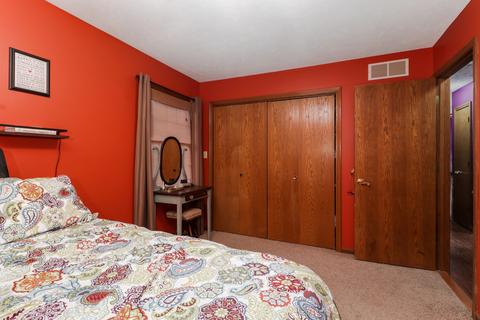 2104 Pacific Ave, Bloomington, IL 61701 photo 19