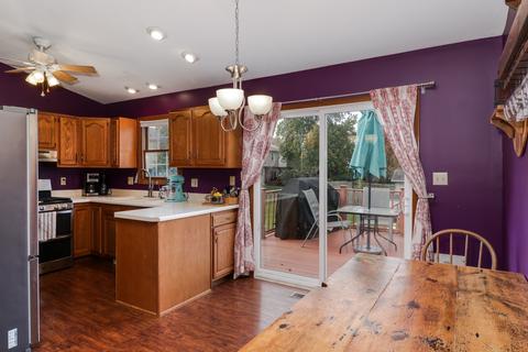 2104 Pacific Ave, Bloomington, IL 61701 photo 8