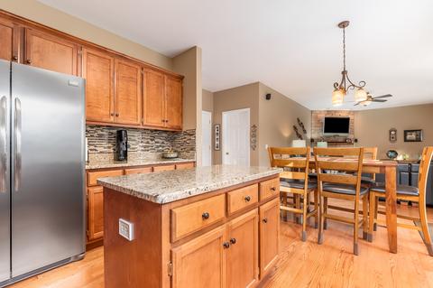 24217 Cabernet Ln, Plainfield, IL 60586 photo 7