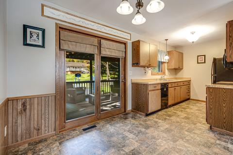 4307 N Dennis Blvd, Mchenry, IL 60051 photo 9
