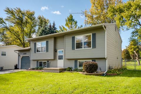 4307 N Dennis Blvd, Mchenry, IL 60051 photo 3