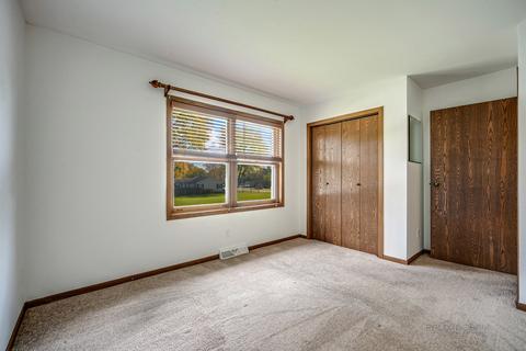 4307 N Dennis Blvd, Mchenry, IL 60051 photo 19