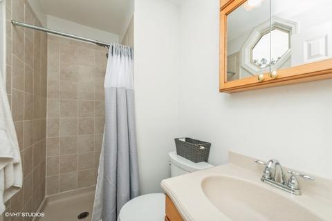 5406 Abbey Dr, Mchenry, IL 60050 photo 8