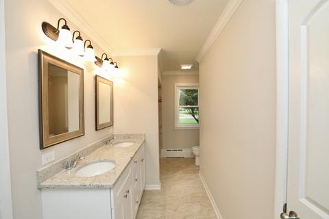 5 Chatham Cir, Kankakee, IL 60901 photo 9