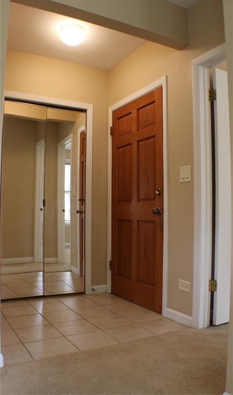 47 Julian Ave, Elgin, IL 60120 photo 12