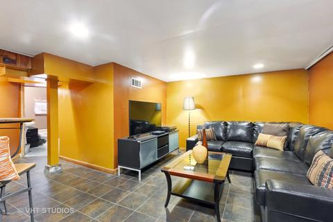 2055 E 93rd St, Chicago, IL 60617 photo 10