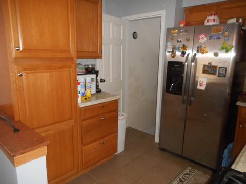 1458 Willow Ave, Des Plaines, IL 60016 photo 4