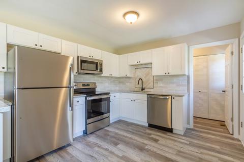 690 Morton St, Hoffman Estates, IL 60169 photo 7