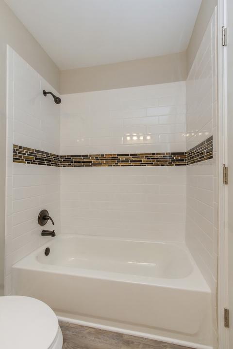 690 Morton St, Hoffman Estates, IL 60169 photo 15