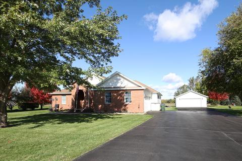 700 E Southmor Rd, Morris, IL 60450 photo 2