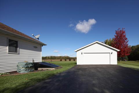 700 E Southmor Rd, Morris, IL 60450 photo 3