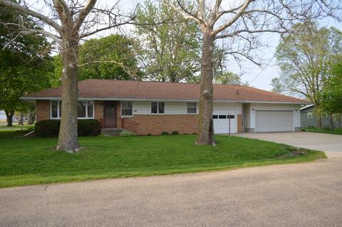 304 E Oak St, Manlius, IL 61338 photo 2