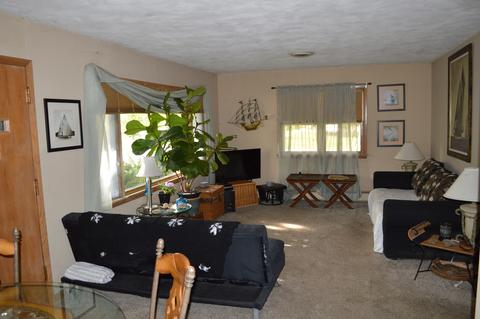 304 E Oak St, Manlius, IL 61338 photo 8