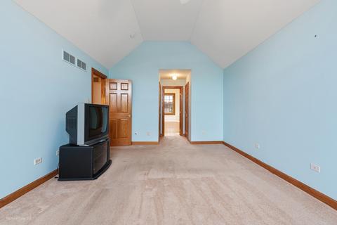 24661 Illini Dr, Plainfield, IL 60544 photo 17