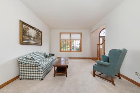 24661 Illini Dr, Plainfield, IL 60544 photo 5