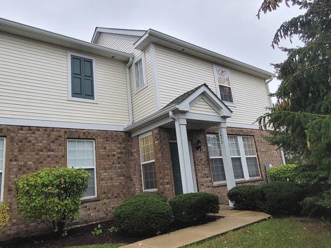 1470 Millbrook Dr, Algonquin, IL 60102 photo 1
