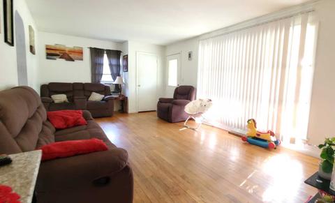 807 Grant St, Harvard, IL 60033 photo 3
