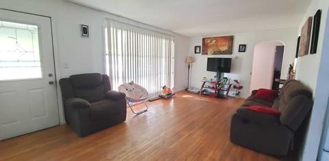 807 Grant St, Harvard, IL 60033 photo 4