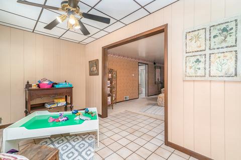 421 E Illinois Ave, Morris, IL 60450 photo 17