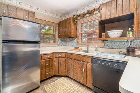 421 E Illinois Ave, Morris, IL 60450 photo 10