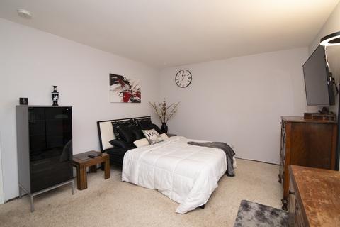 1670 W Bayside Ct, Hoffman Estates, IL 60192 photo 14